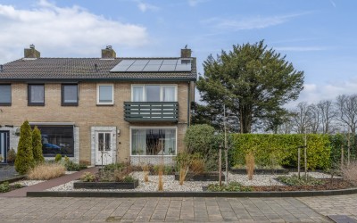 M.A.de Ruij. 7