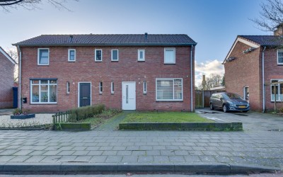 Oranjestraat 12