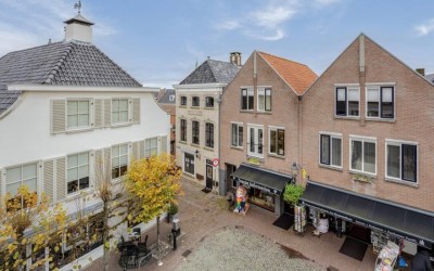 Markt 8