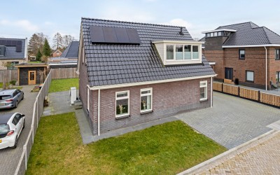 Merel 4