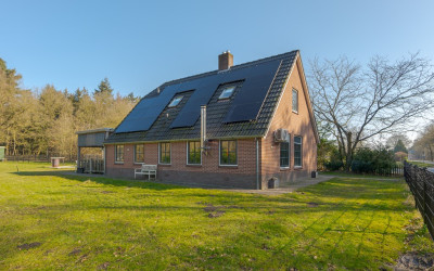 Rechtuit 57