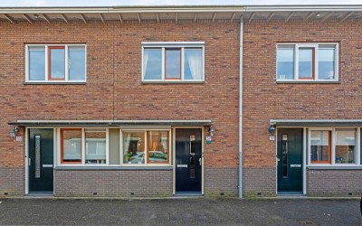 Piet Heinst. 57