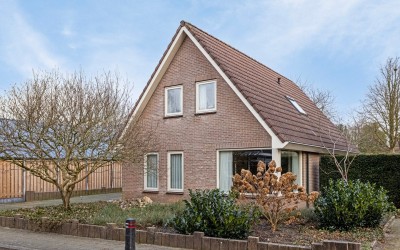 Torenstraat 24