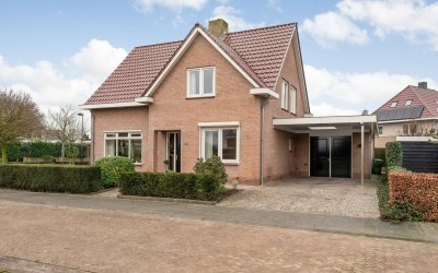 Meander 34