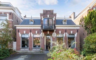 Stationsstraat 48