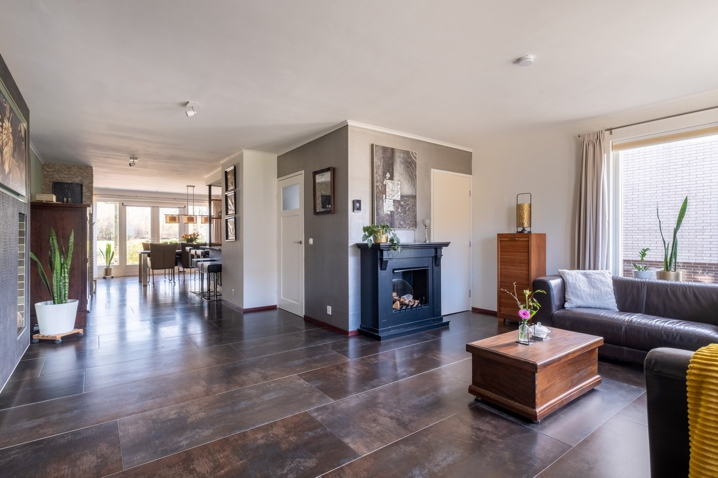 Tussenwoning te koop: Pinksterbloem 30, Sneek