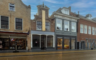 Raadhuisplein 8