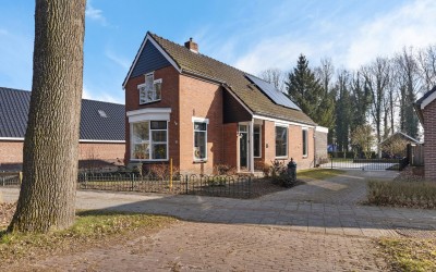 Dorpsstraat 76