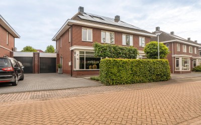 De Landerij. 75