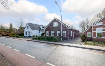 Hoofdweg 49