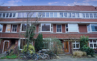 Appartement te koop Van der Waalsstraat 5-B